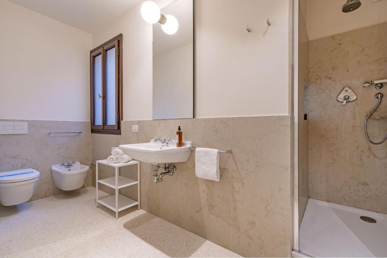 Sensale Apartment Venice Luaran gambar