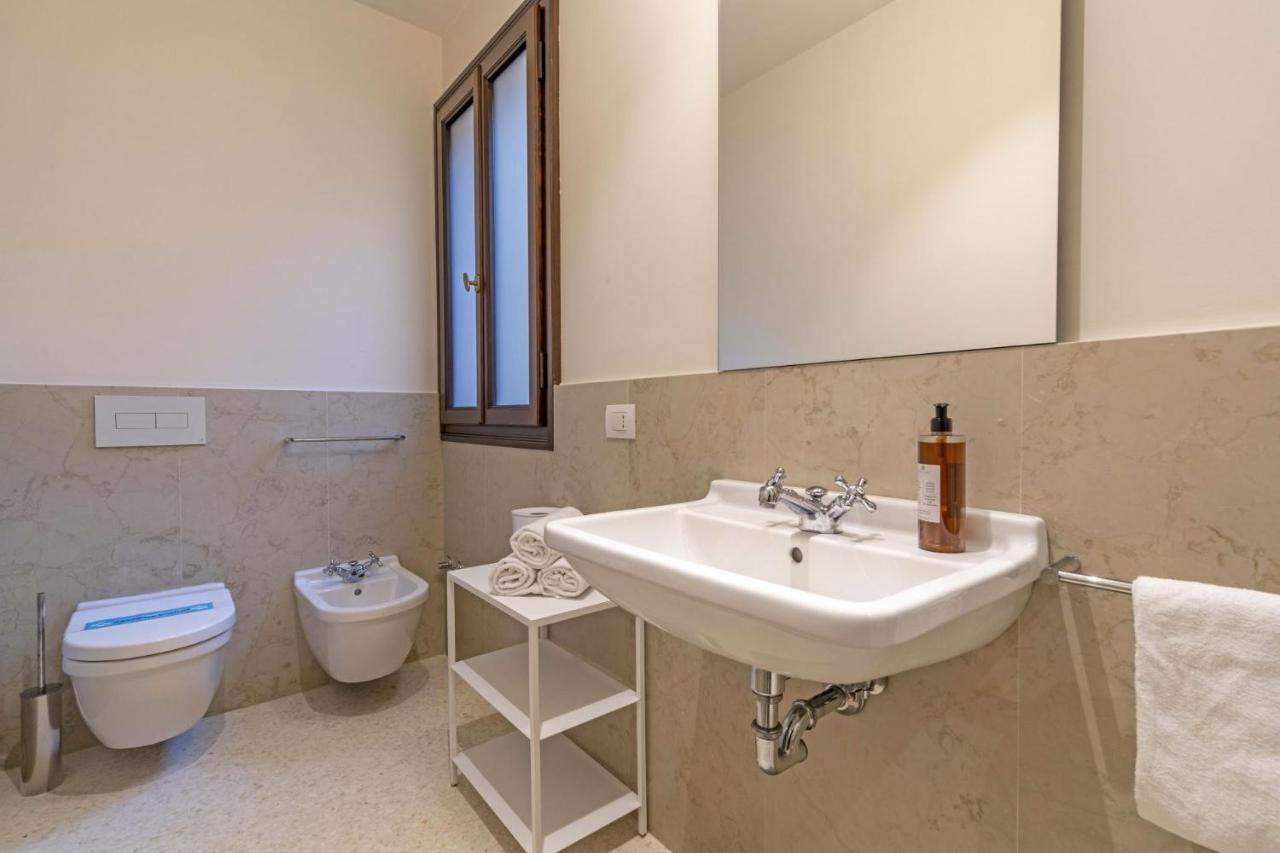 Sensale Apartment Venice Luaran gambar